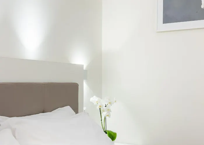 Konukevi Maison Trevi 4*